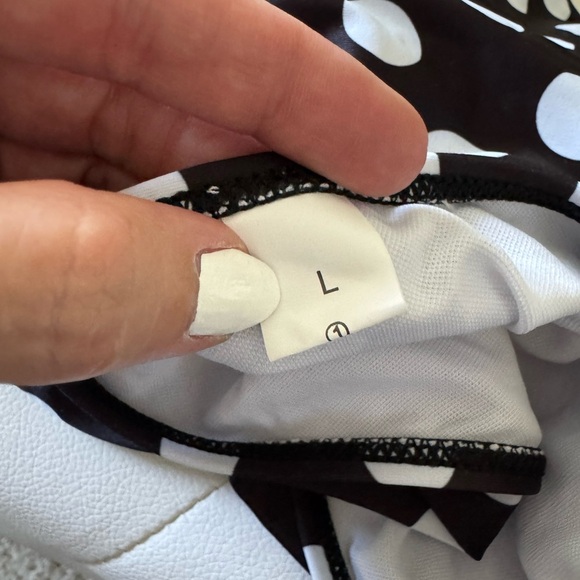 High Waisted Full Coverage Black and White Swimsuit Bottom - Small Med Large New - Picture 13 of 13